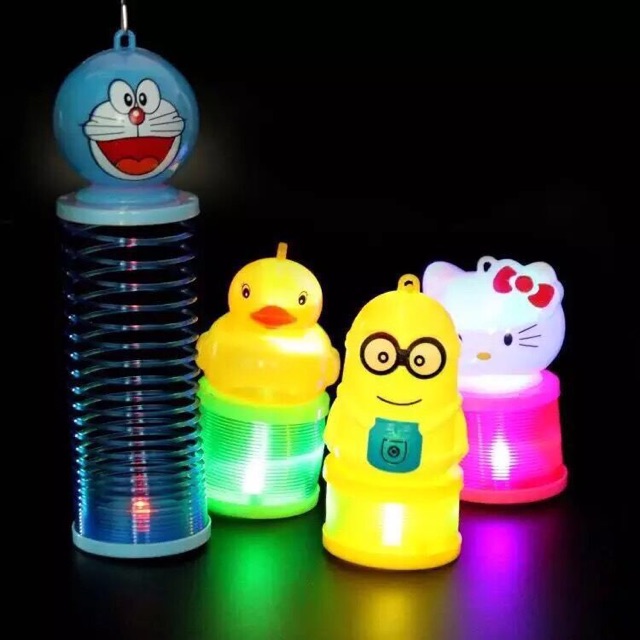 Lồng đèn NOEL Trung thu lò xo thần kỳ có đèn cinnamoroll, kitty, minion, doreaon