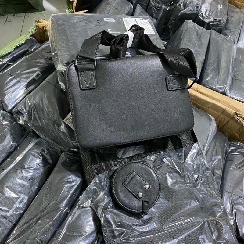 TÚI NAM pe.dro  VUÔNG KÈM TÚI TRÒN NHỎ