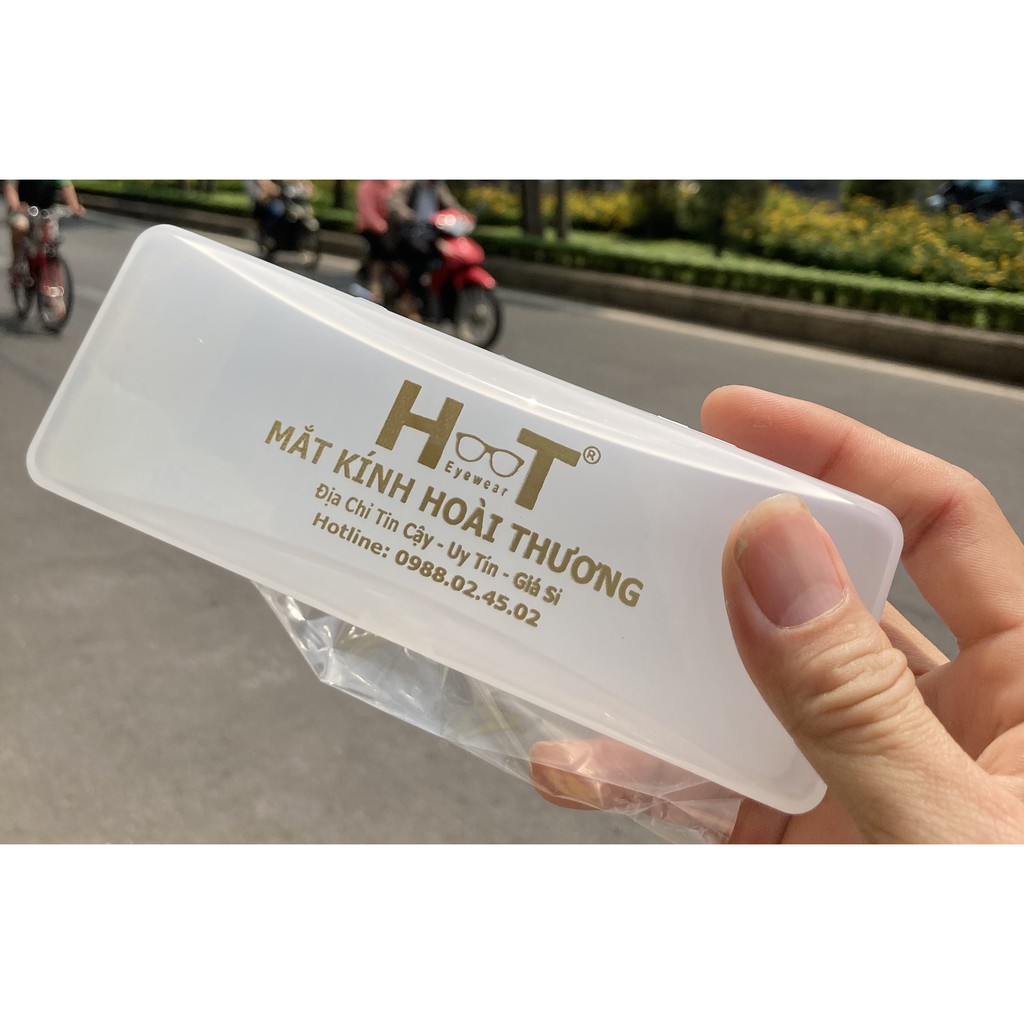 Hộp nhựa đựng kính cận đã đeo là XINH -Nhận Cắt Mắt-Tặng kèm hộp+khăn+Chai nước lau kính