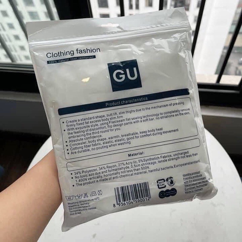 Áo sơmi trắng túi nhỏ Gu