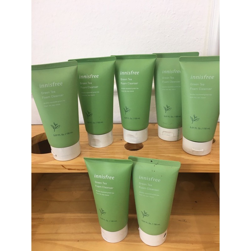 sữa rửa mặt innisfree green tea pure Cleansing foam ( trà xanh Hàn Quốc)