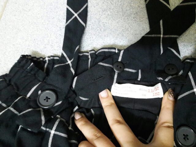 Pass chan vay Zara kids size 11/12