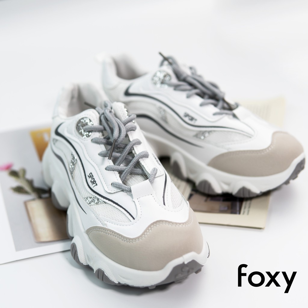 Giày Thể Thao Sneaker Nữ FOXY Dáng To FiLa Viền Kim Tuyến Độc Lạ - FOX015