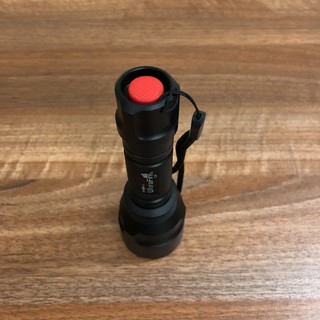 Đèn pin UltraFire C8