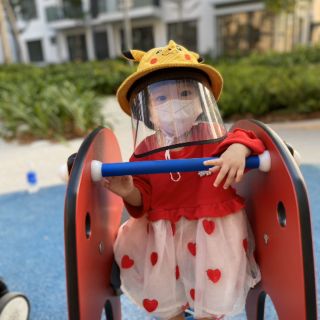 Nón Pikachu chống bụi ,chống dịch cho bé có màng chắn