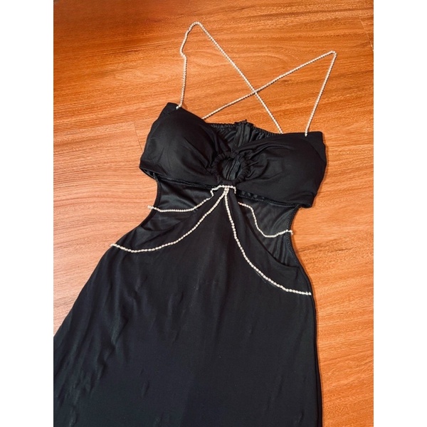 Đầm đen body loe dáng dài khoen ngực khoét eo 2 dây kết đính đá sexy siêu xinh đi dự tiệc sang trọng dạ hội quý phái
