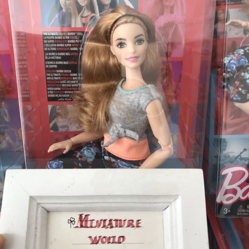 Búp bê barbie made to move