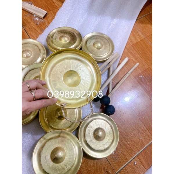 Chiêng đồng 16 cm liệu bằng đồng nguyên