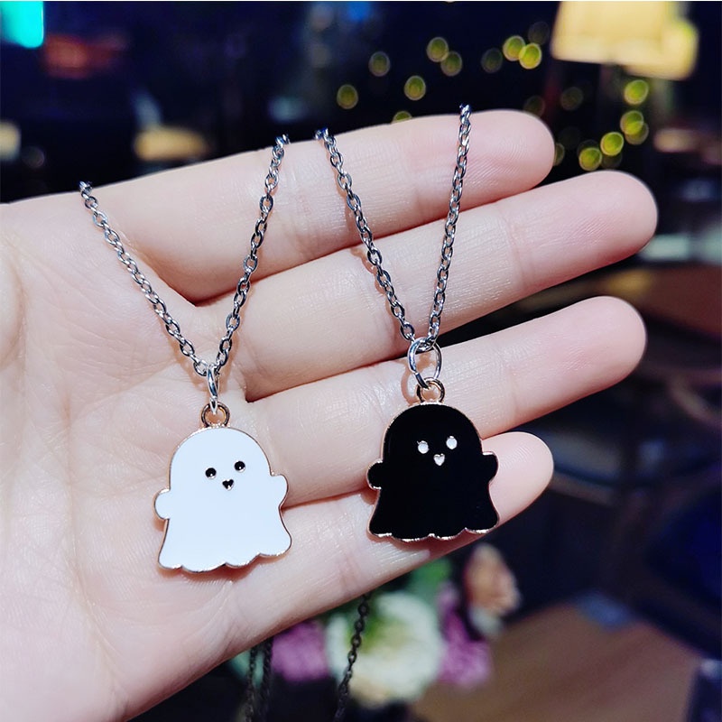 Dây chuyền hợp kim mặt hình con ma hoạt hình màu trắng đen dễ thương dành cho cặp đôi JP5