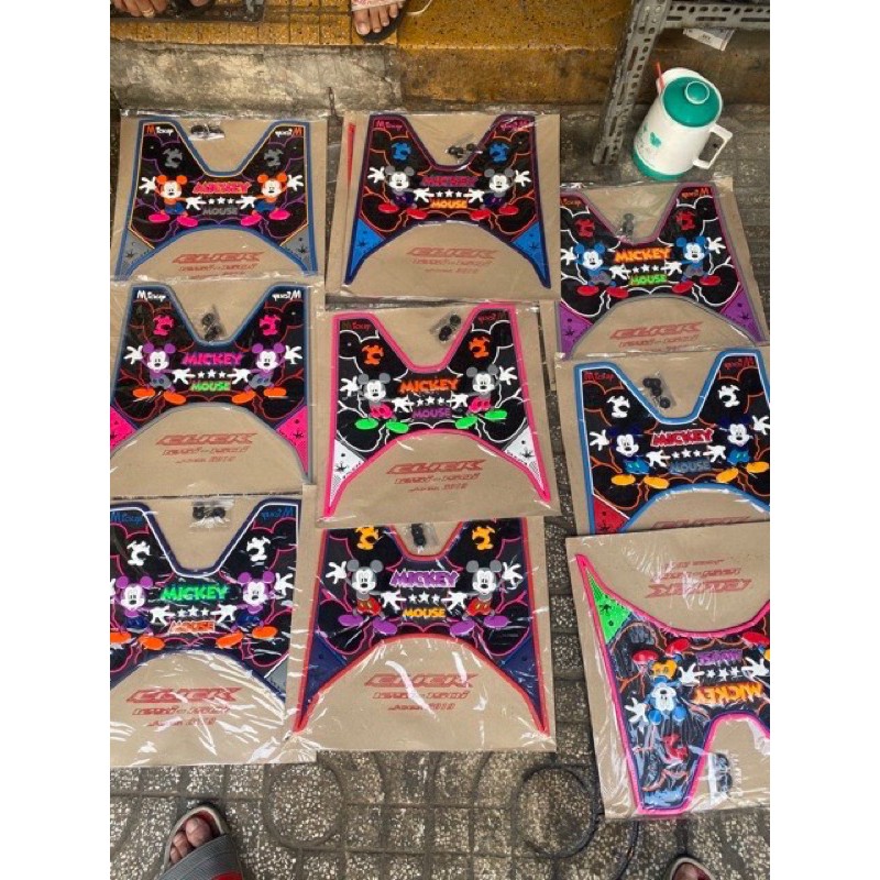 Thảm lót chân hình thú vario click