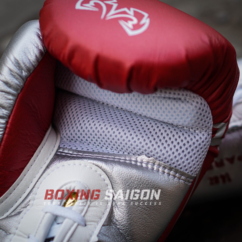 Găng tay boxing Rival RS100 Professional Sparring - Đỏ