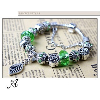 Vòng tay charm chiếc lá