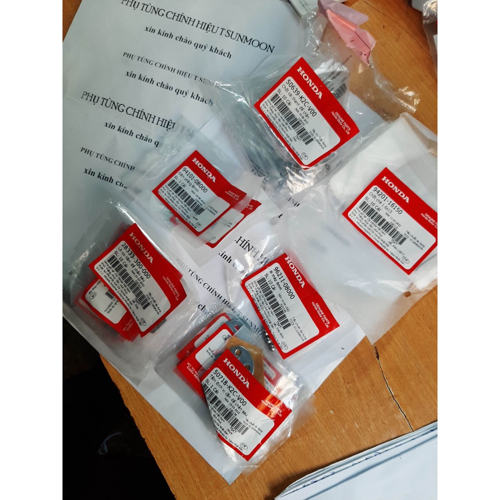 Cần để chân sau vision 2021 2022 honda