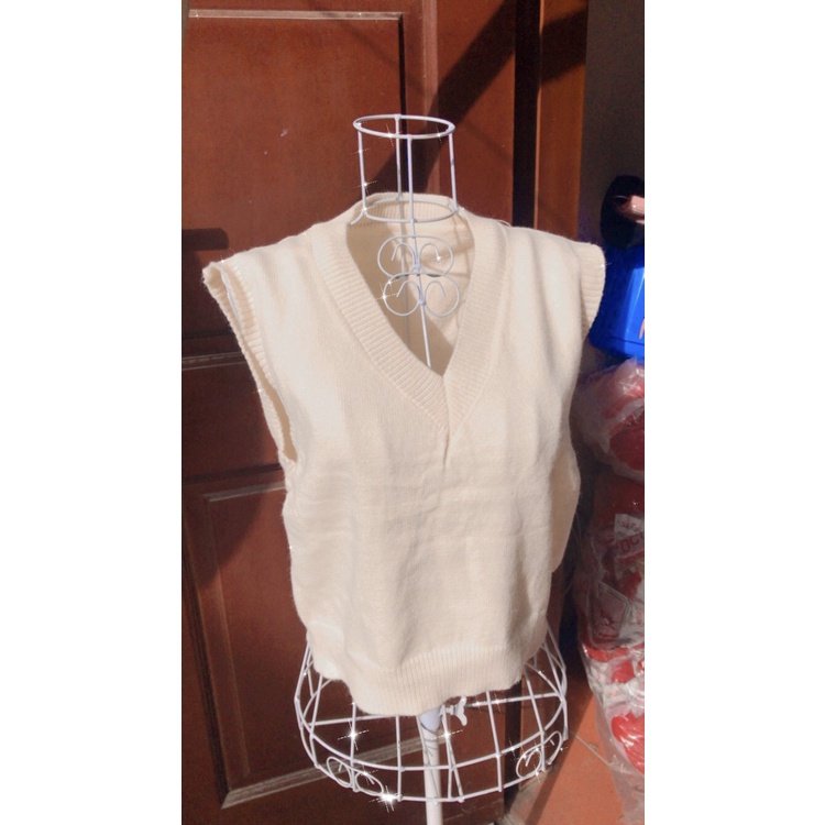 Áo Len Gile Trơn Không Tay Cổ Chữ V Đơn Giản Thời Trang Nhẹ Nhàng Thu Hút Cho Phái Nữ Freesize