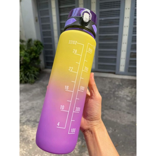 Bình Đựng Nước Refill 1 Lít Cao Cấp Có Quai Đeo,,,,