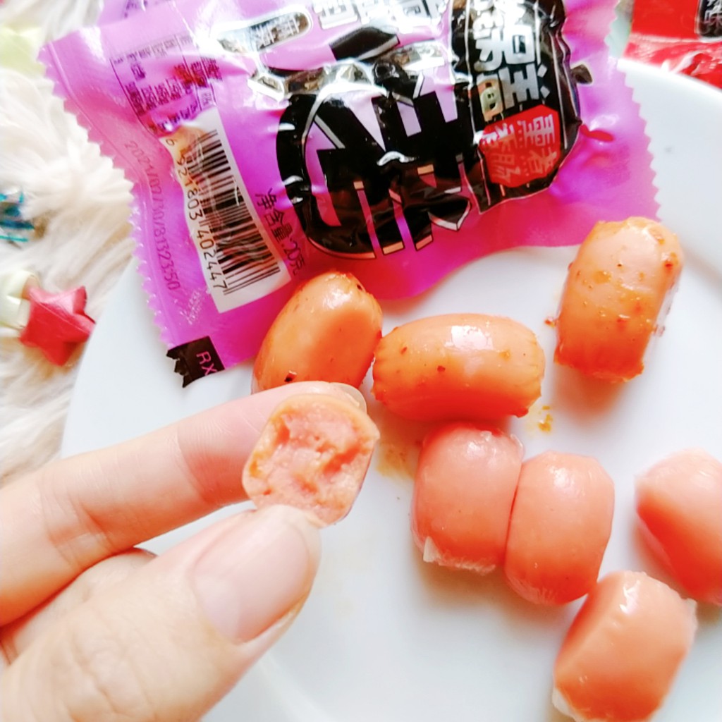 Set 40 Viên Xúc Xích Gà Sụn Non Ăn Liền Loại Ngon, Mềm Giòn Đủ Vị Cay Và Không Cay, Dùng Ăn Vặt Hoặc Kết Hợp Món