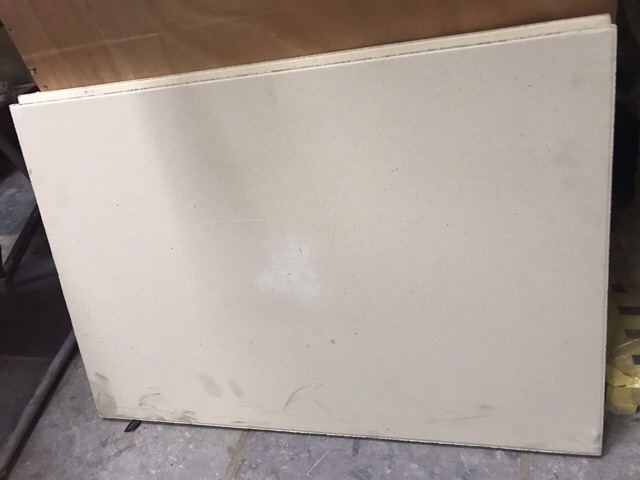 Đá nướng đế pizza kích thước 40x60 hàng dễ vỡ nhắn tin cho shop