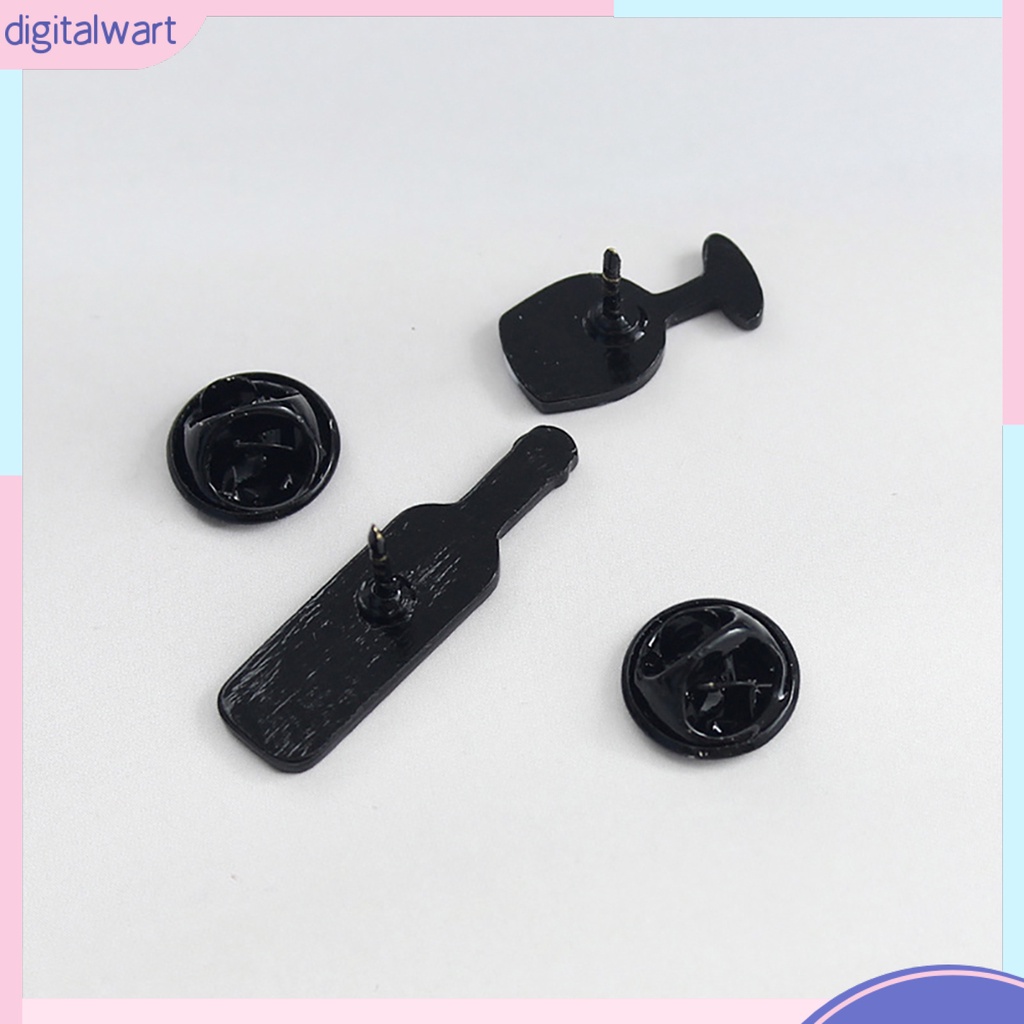 Huy hiệu cài áo trang trí hình chai rượu độc đáo