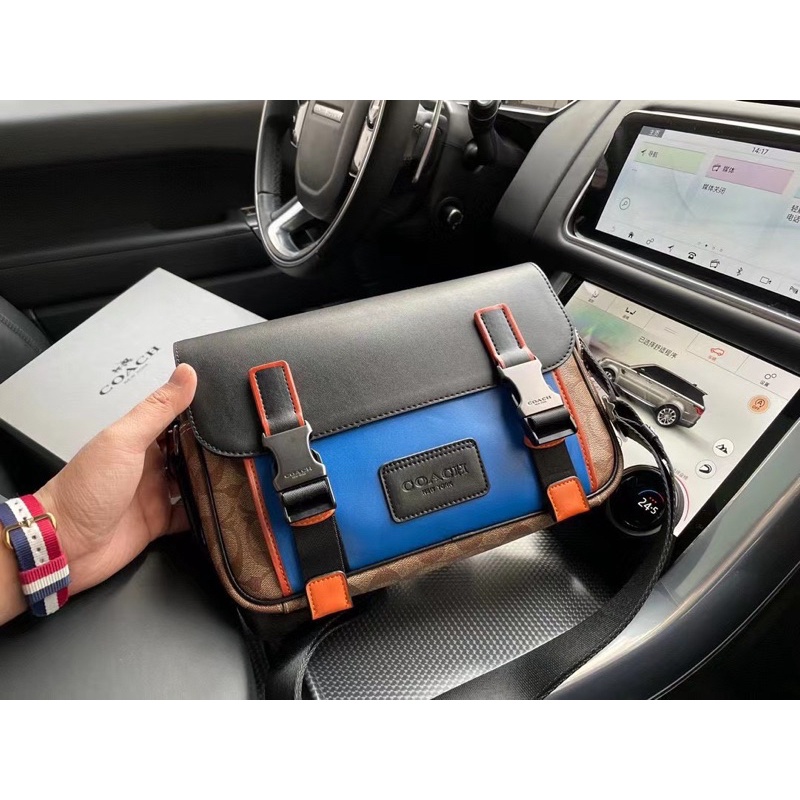 Túi đeo chéo COACH cao cấp 2022