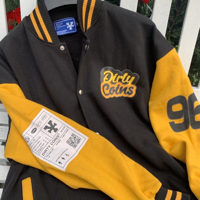 🔸 Varsity DirtyCoin Vàng / Đen 🔸
