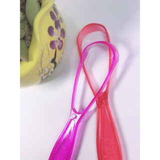 Cạo lưỡi tiện dụng