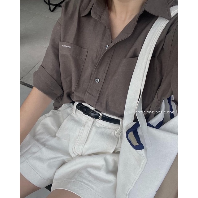 Áo sơ mi thô tay lỡ in chữ nhỏ, sơ mi cộc tay form rộng basic in chữ nhỏ Bazic one