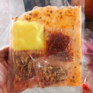 Bánh tráng cuộn bơ