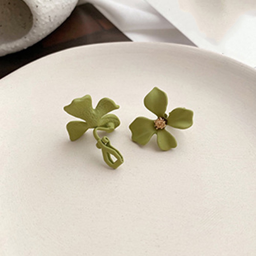 Khuyên kẹp vành tai không xỏ lỗ hình hoa đơn giản phong cách Hàn Quốc cho nữ