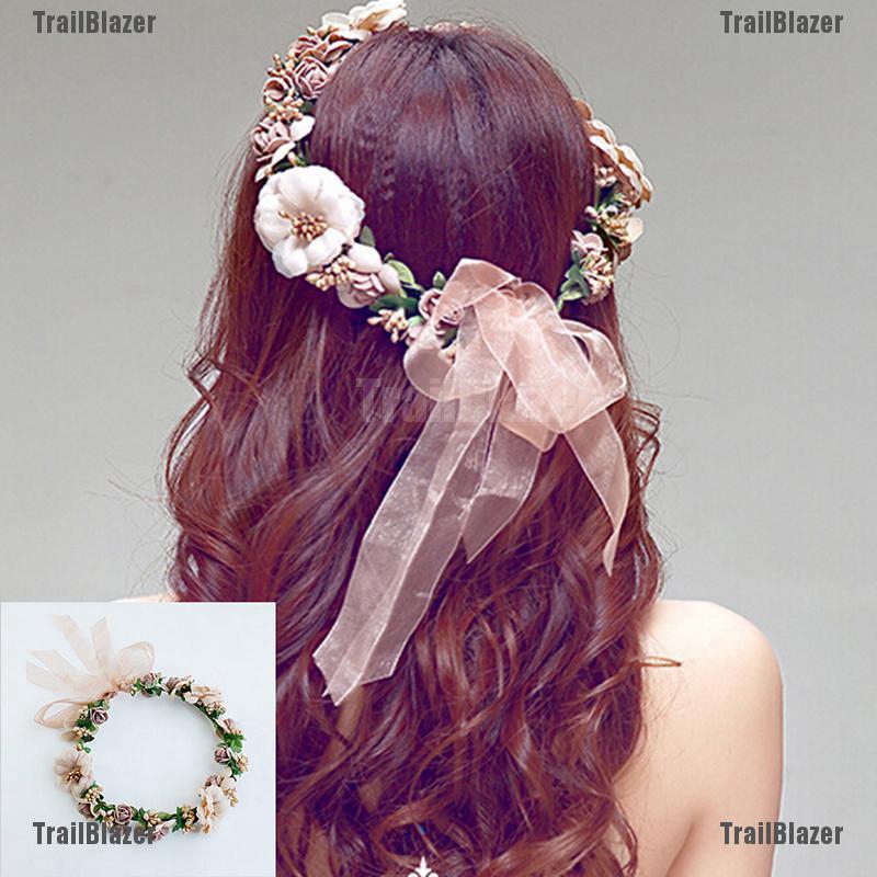 Vòng Hoa Cài Tóc Cho Cô Dâu