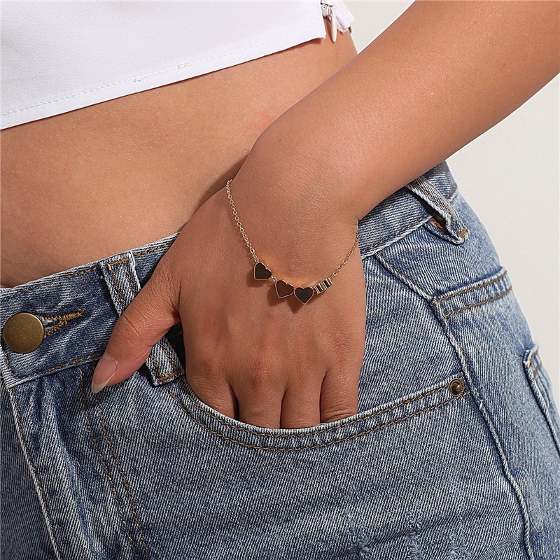 Vòng Tay Hình Trái Tim Đơn Giản Thời Trang 2022 Cho Nữ