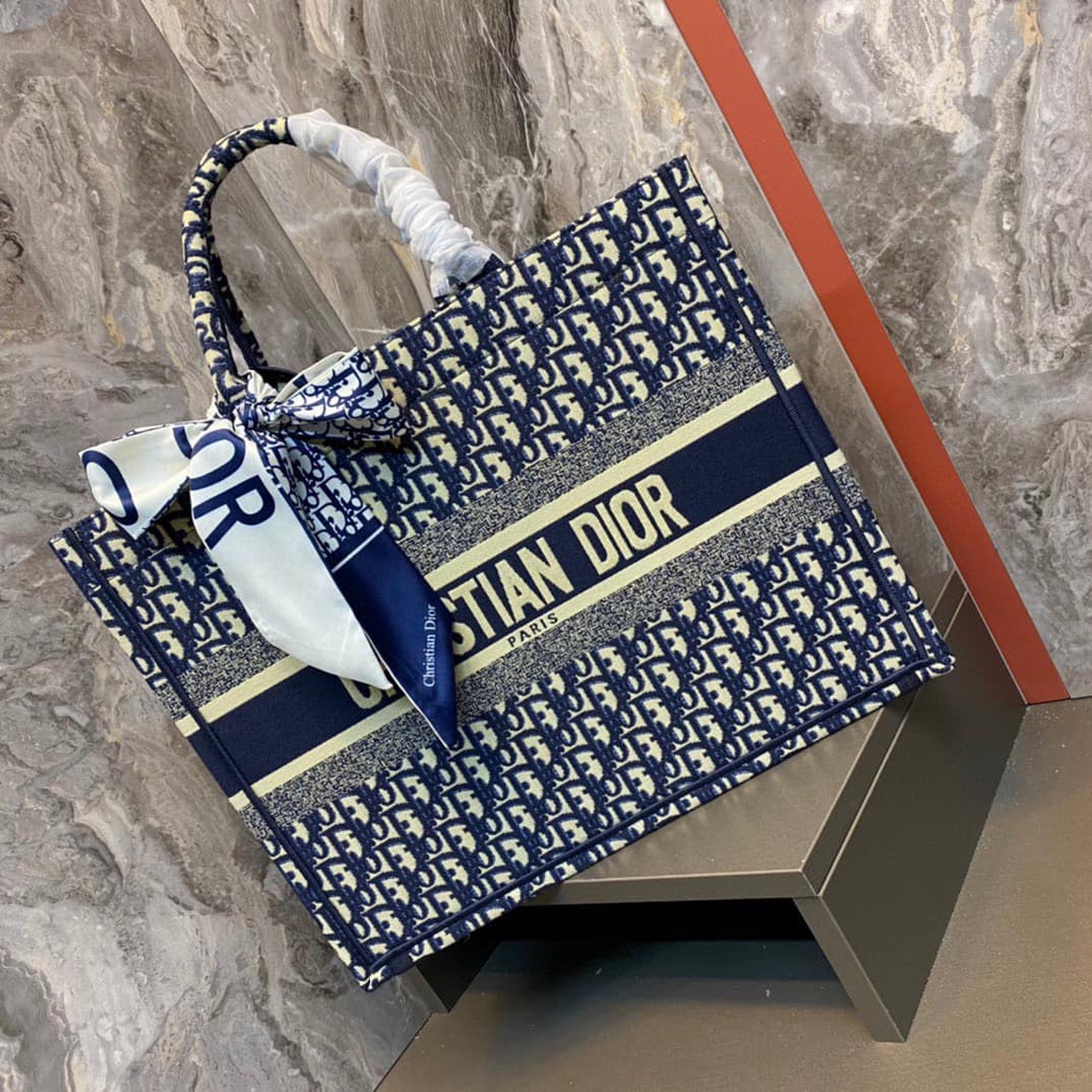 Túi Xách Nữ Công Sở- Giỏ xách họa tiết thổ Cẩm-Dior-Kèm khăn ❣ ❣Để được laptop -size 36 - - ❣Có ảnh thật