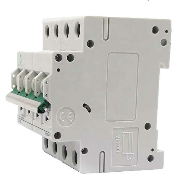 CB Năng lượng mặt trời 1000V DC 4P 32A