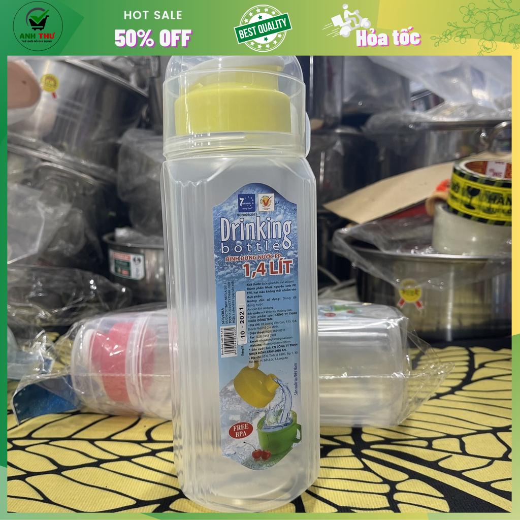 Bình nhựa đựng nước 1,4L an toàn khi sử dụng