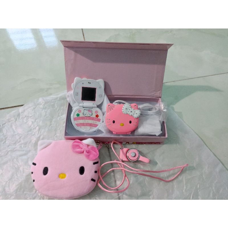 điện thoại mèo hello kitty