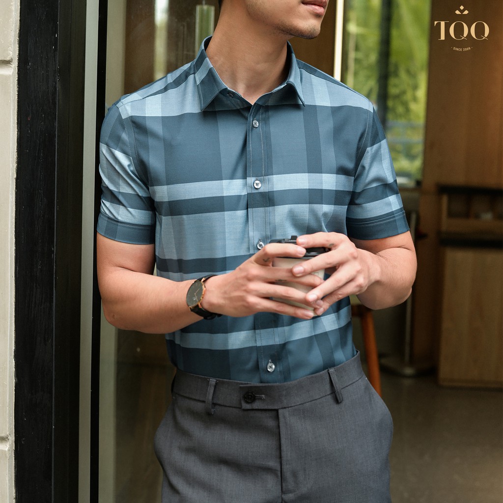 Áo sơ mi nam ngắn tay TQQ dáng Slimfit công sở ôm nhẹ K447CSC chất vải Viscose thoáng mát hặn chế nhăn