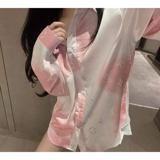 Áo sơ mi lụa loang hoạ tiết lv full tag