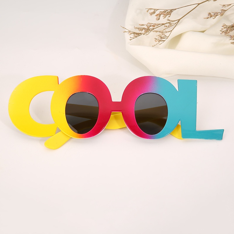 Mắt Kính Hình Ngón Tay Dùng Chụp Ảnh Sinh Nhật