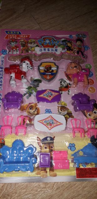Combo bộ đồ chơi bàn ghế và 2 chú chó Paw bằng nhựa