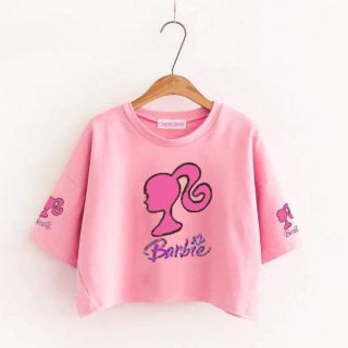 Set 3 áo thun hình barbe cho bé gái. Có 2 màu trắng và hồng. Hàng thiết kế vải thun 100% cotton 4c co giản thoải mái....