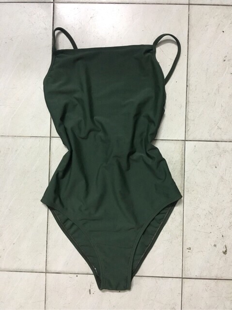 Bikini 1 mảnh đơn giản tôn dáng