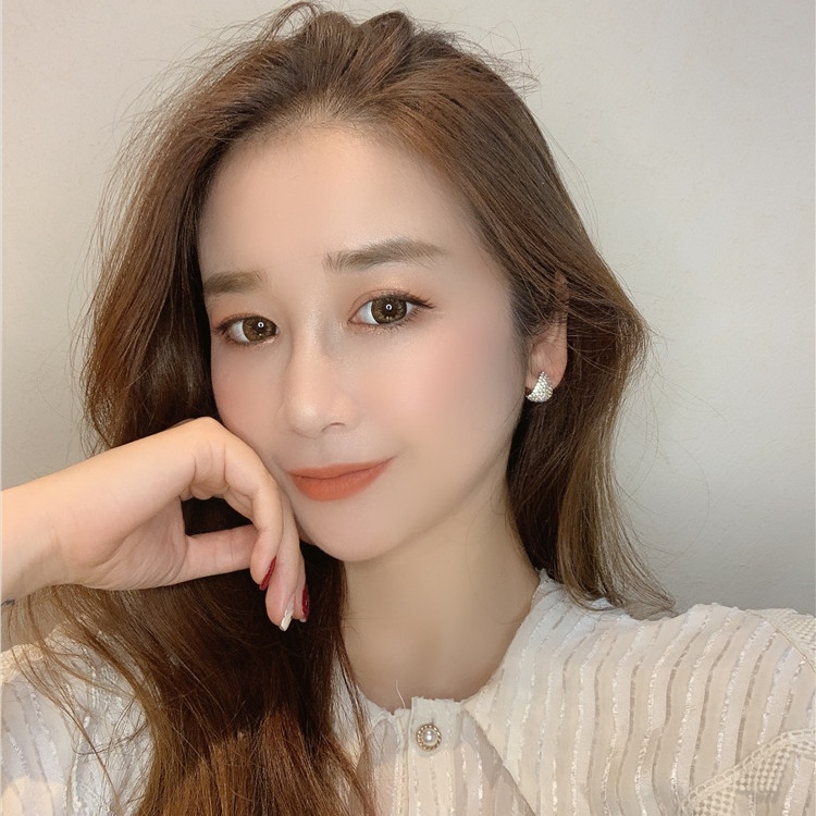 Bông Tai Chữ C Đính Đá Lấp Lánh Phong Cách Hàn Quốc