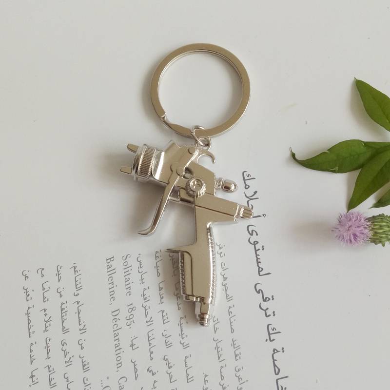 Móc khóa hình súng nước bằng kim loại mới K2011