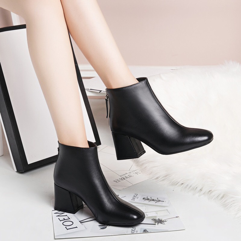 Hàng Mới Về- Bốt nữ cổ lửng gót vuông 5cm cực xinh | BigBuy360 - bigbuy360.vn