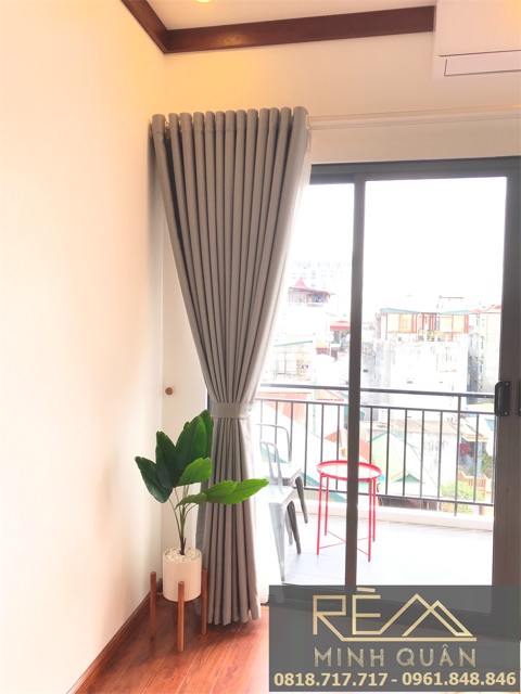 Núm vén rèm gỗ tự nhiên