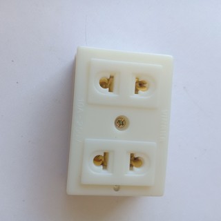 Ổ cắm 2 lỗ T30 VINAKA