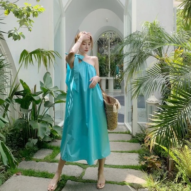 Đầm Dài Đi Biển Không Tay Màu Trơn Phối Ren Độc Đáo Dành Cho Nữ