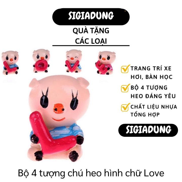 GIÁ SỈ Bộ 4 Tượng Heo cầm hình chữ LOVE siêu đáng yêu, dùng để trang trí xe ô tô, góc học tập, bàn làm việc 3728