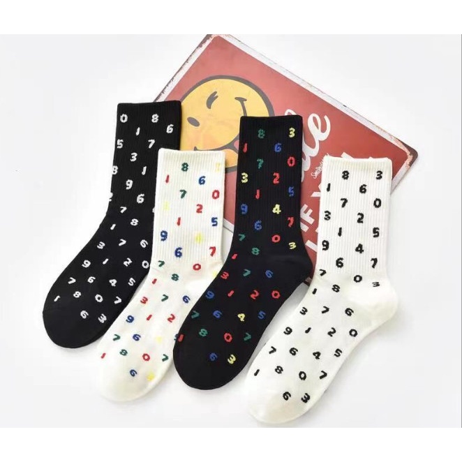 Vớ Tất cao cổ CHỮ SỐ Nam Nữ phong cách thể thao, trẻ trung, năng động.