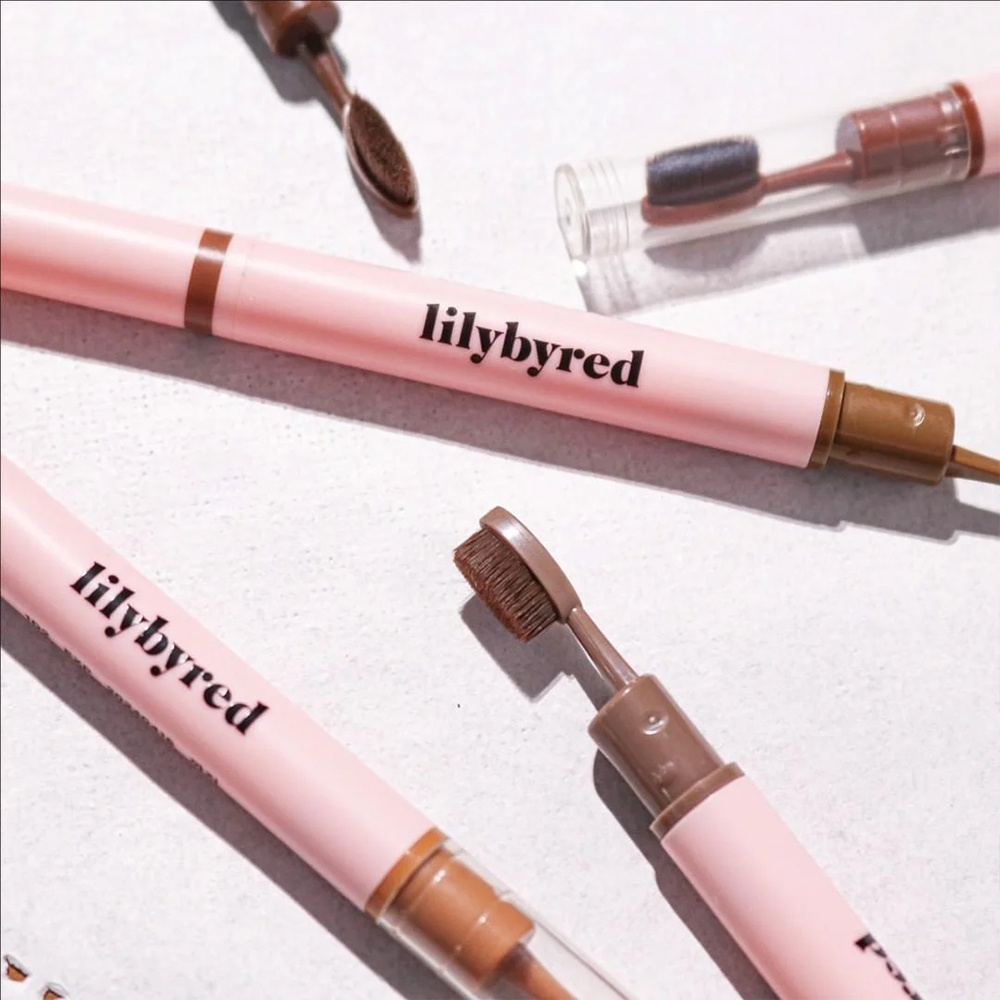 Chì kẻ mày Lilybyred Hard Flat Brow Pencil 2 đầu Siêu Mảnh, Chống Trôi _ HSD: 07/2023
