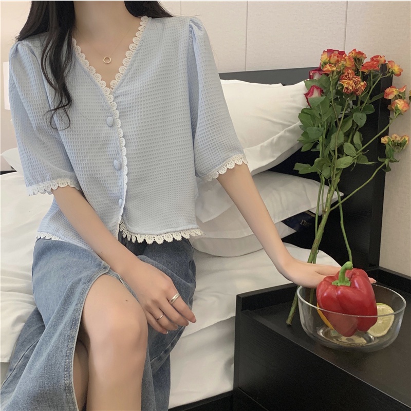 「 WELOVE1 」Áo Sơ Mi Tay Ngắn Phồng Cổ Chữ V Dáng Rộng Phong Cách Pháp Thời Trang Cho Nữ